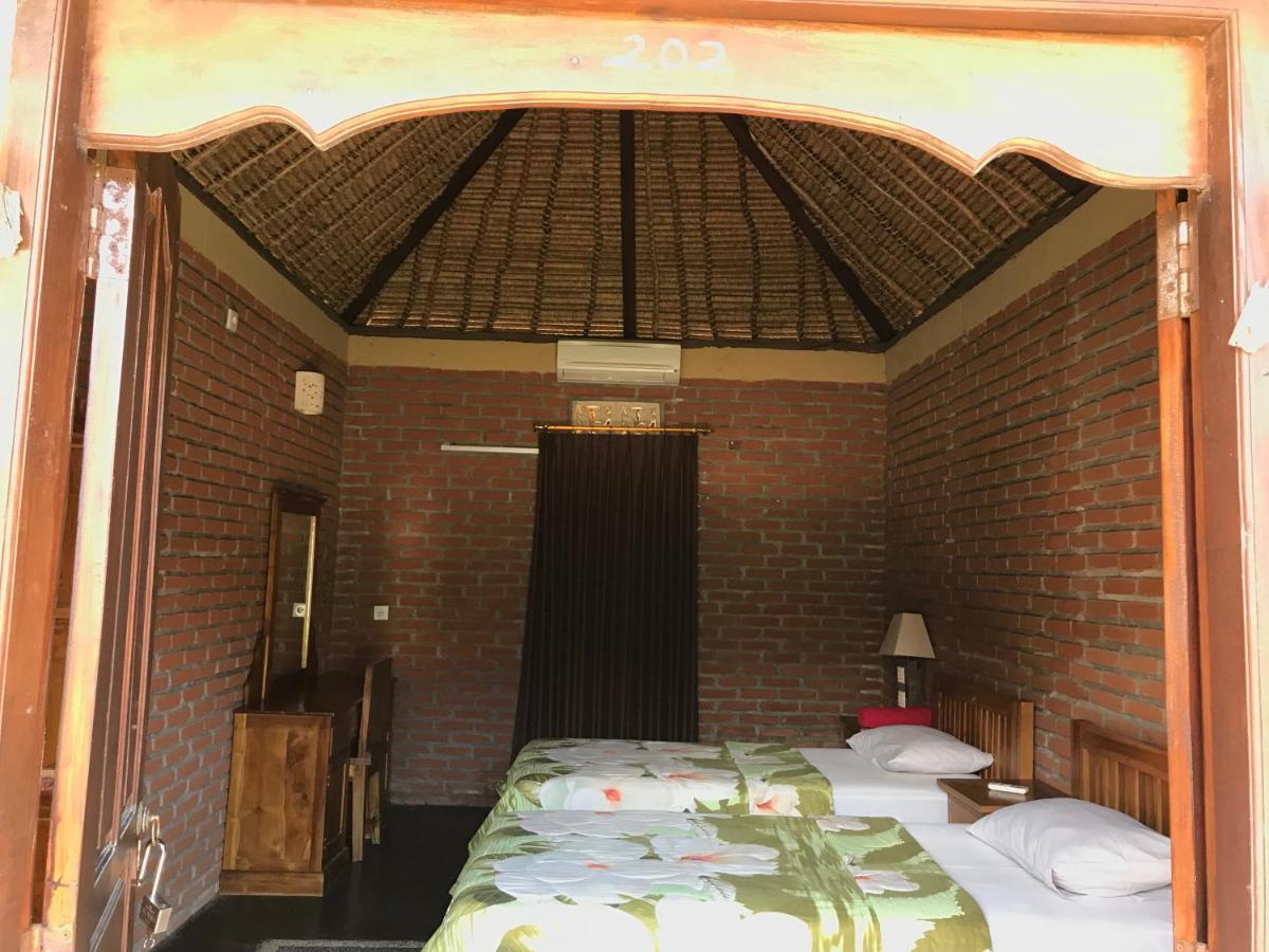 Satria Bungalow Uluwatu  Luaran gambar