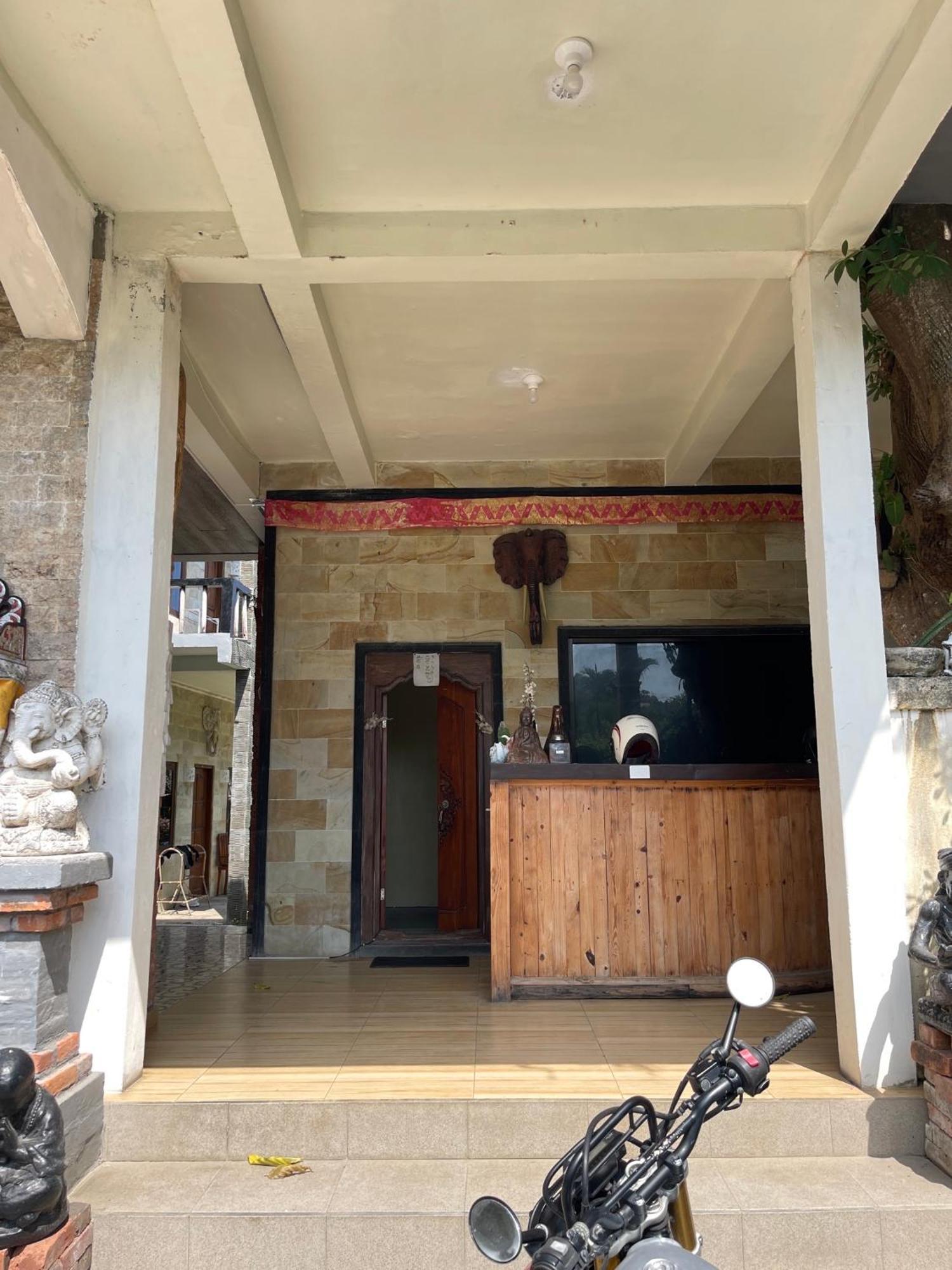 Satria Bungalow Uluwatu  Luaran gambar