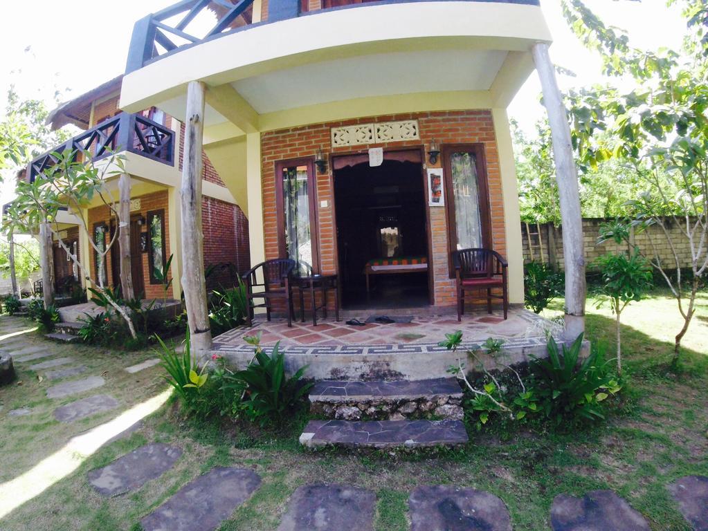 Satria Bungalow Uluwatu  Luaran gambar