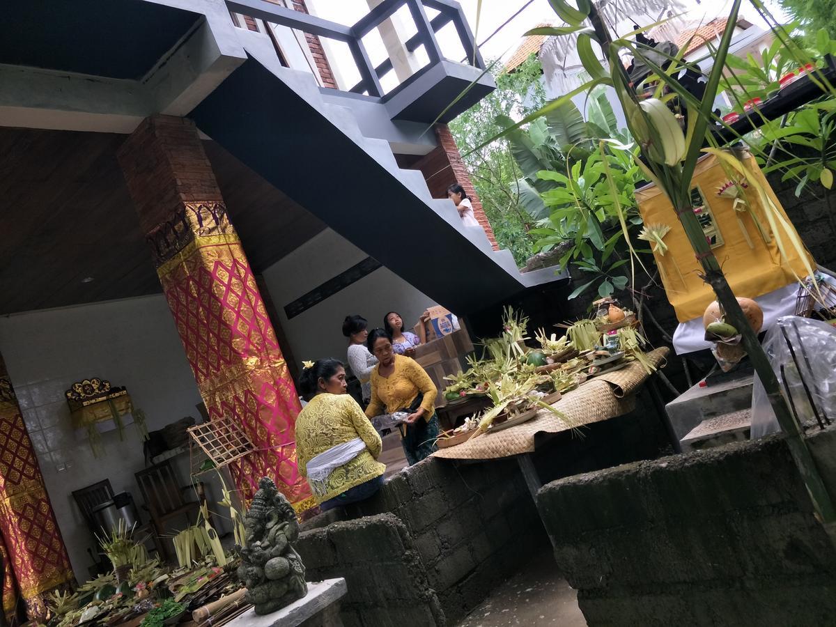 Satria Bungalow Uluwatu  Luaran gambar