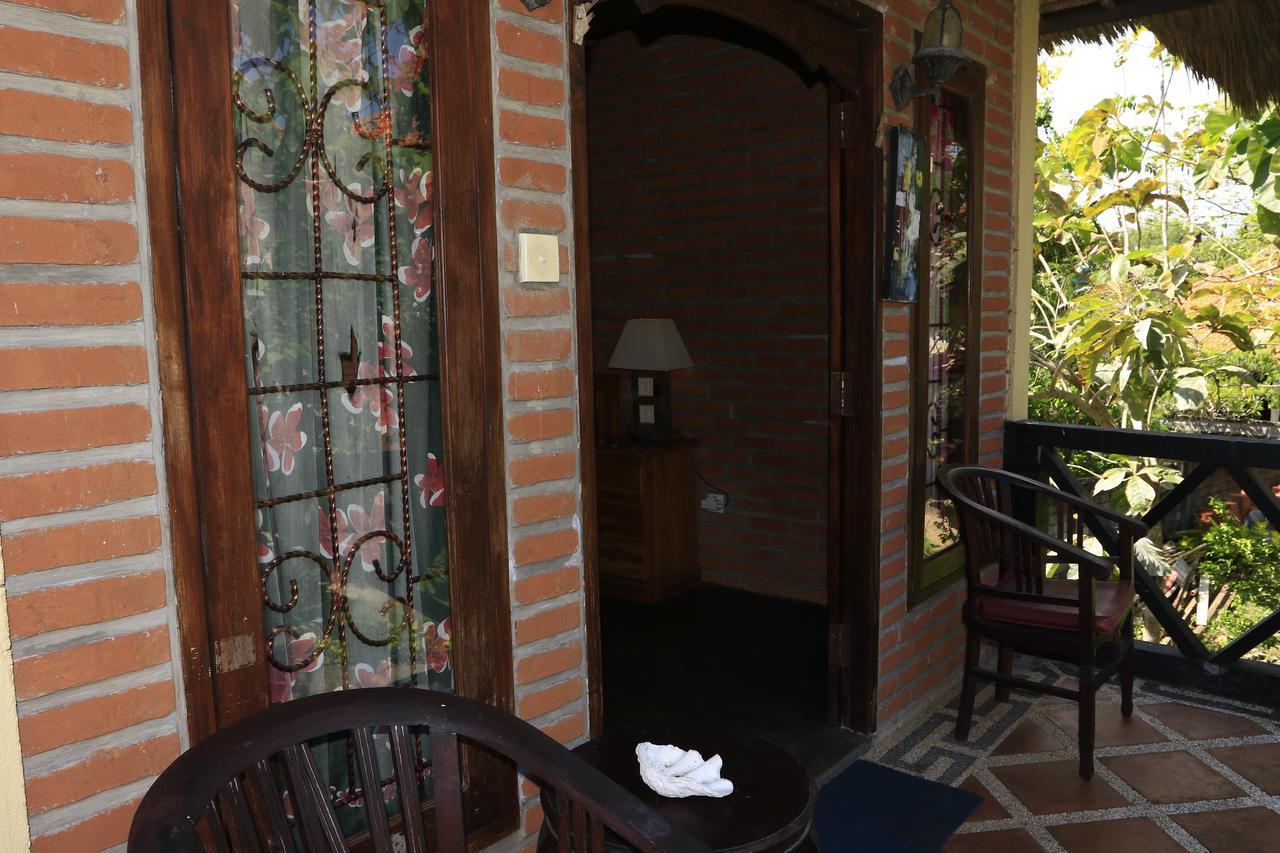 Satria Bungalow Uluwatu  Luaran gambar