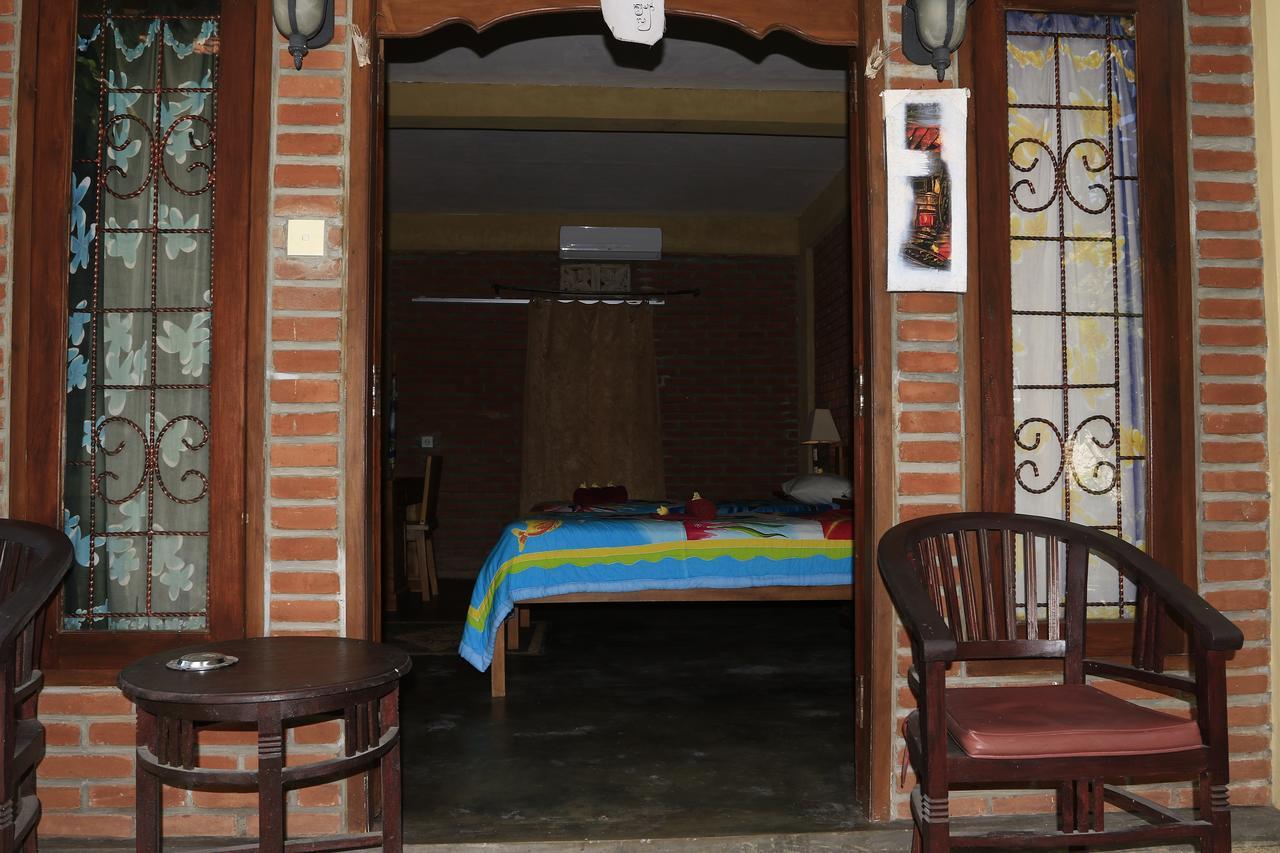 Satria Bungalow Uluwatu  Luaran gambar