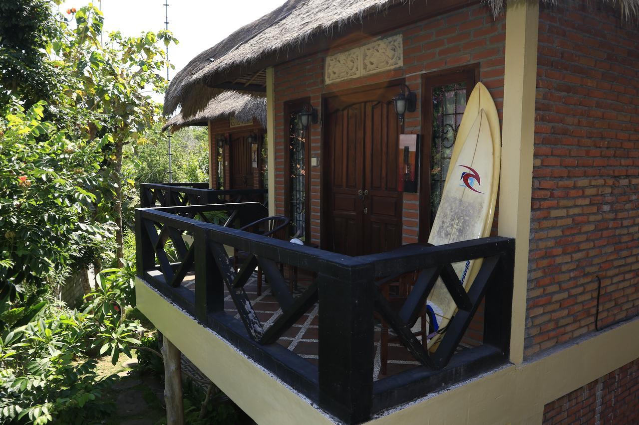 Satria Bungalow Uluwatu  Luaran gambar
