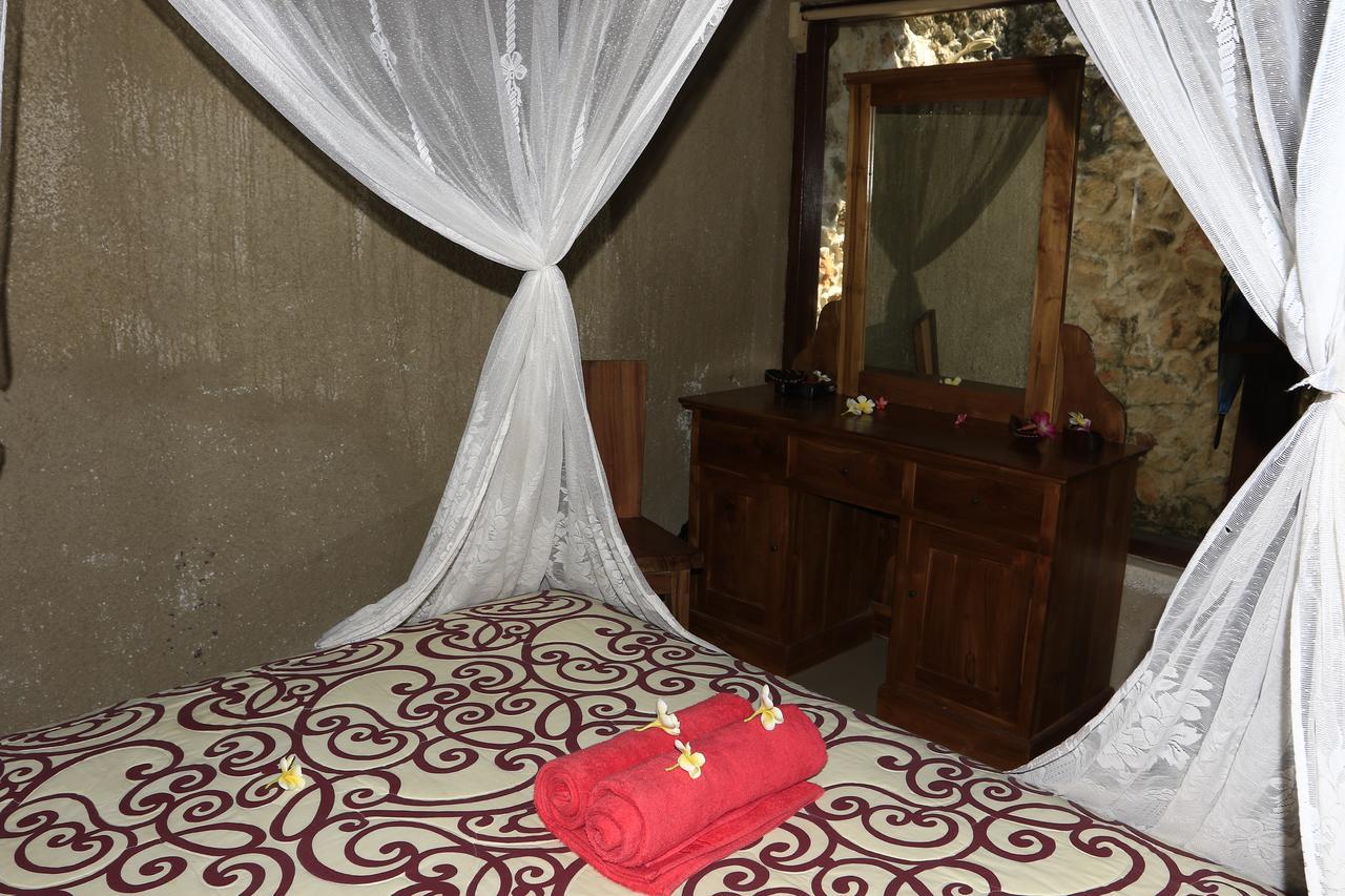 Satria Bungalow Uluwatu  Luaran gambar