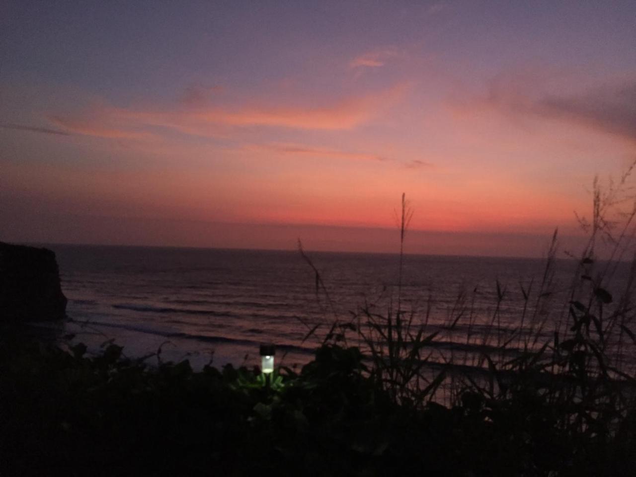Satria Bungalow Uluwatu  Luaran gambar
